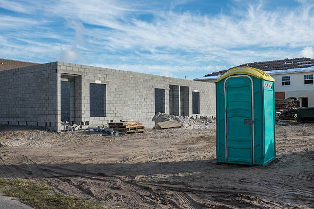 Best Portable toilet rental cost  in Gateway, AK